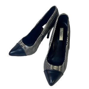 Simply Vera Wang Snakeskin Stiletto Heels Womens 9.5 M Black Pointed Toe Pumps